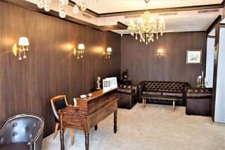 Отель Old City Bucharest NF Hotels Бухарест-1