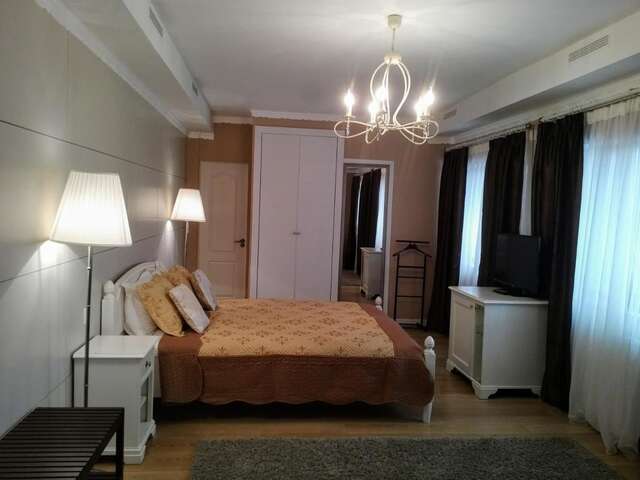 Отель Old City Bucharest NF Hotels Бухарест-30