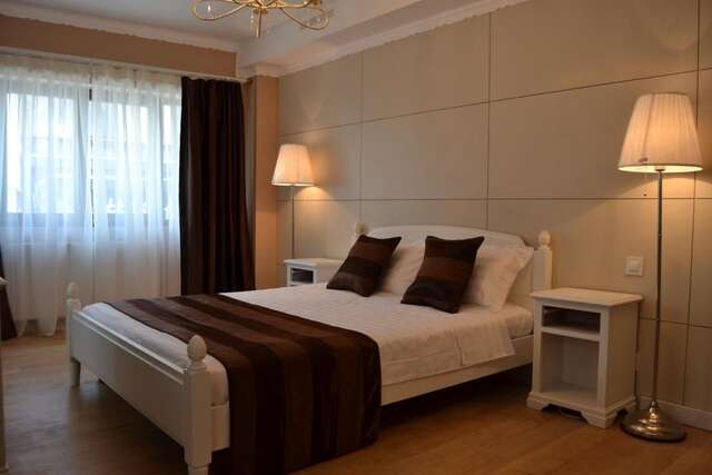 Отель Old City Bucharest NF Hotels Бухарест-39