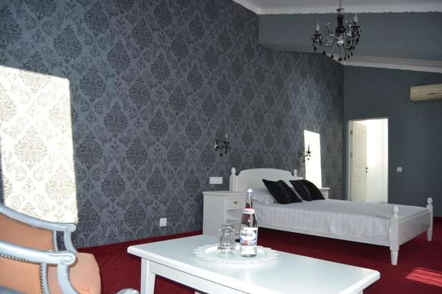 Отель Old City Bucharest NF Hotels Бухарест-40