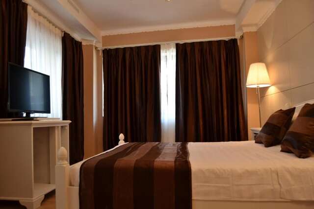 Отель Old City Bucharest NF Hotels Бухарест-49